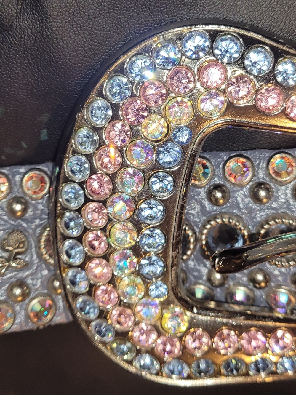 Kippys Pink & Blue Swarovski Crystal Leather Belt. Absolutely Gorgeous In Person - Picture 3 of 8
